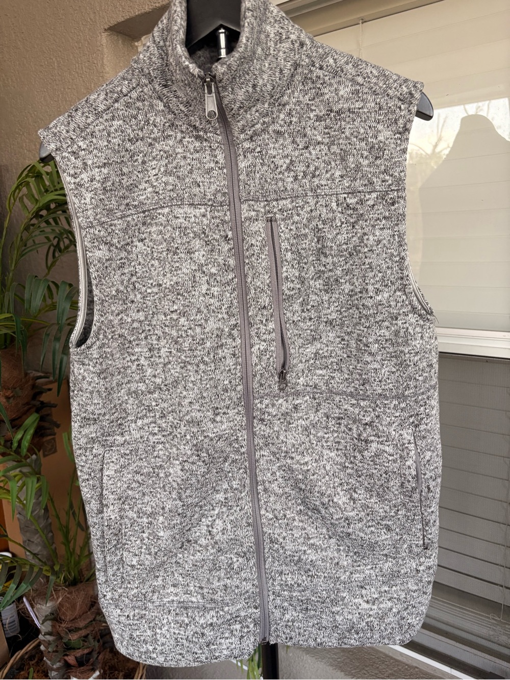 Merona Gray Knit Zip-Front Sleeveless Vest